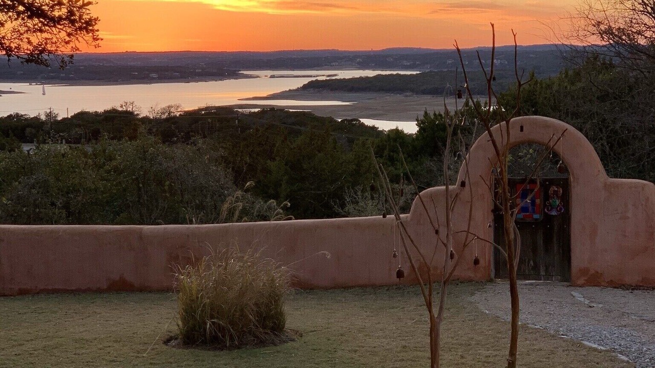 Photo of Outdoor in Hudson Bend