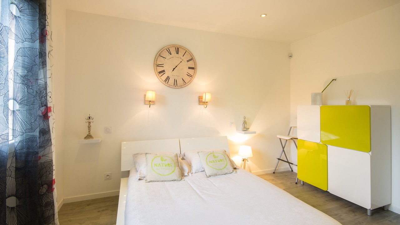 Photo of Bedroom in Treguidel