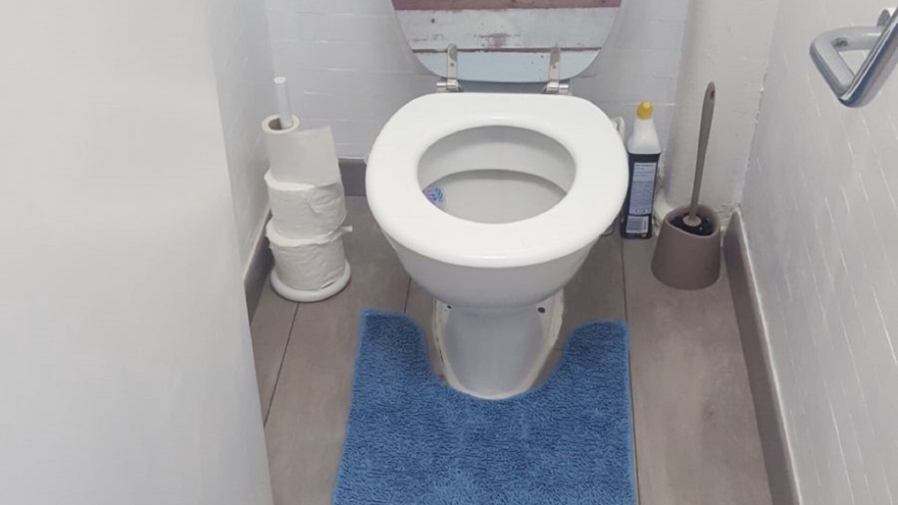 Photo of Bathroom in Hopitaux-Facultes