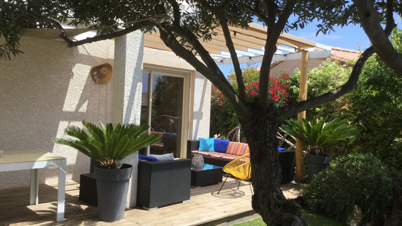 Photo of Patio Balcony in La Palme