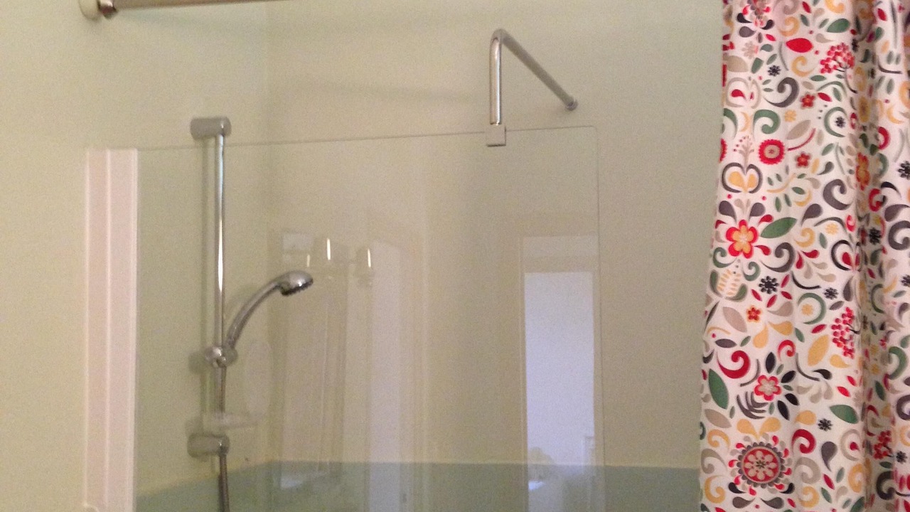 Photo of Bathroom in Lamballe