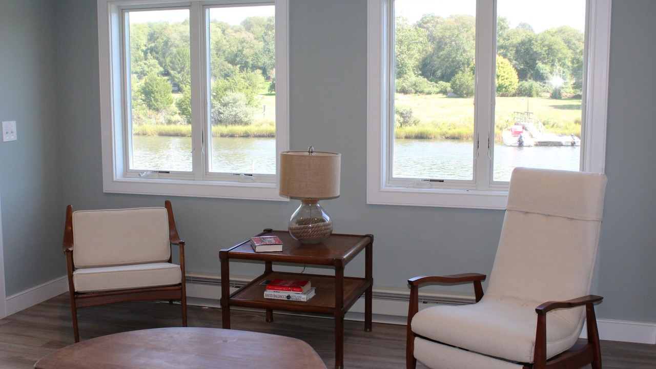 Photo of Livingroom in Stonington