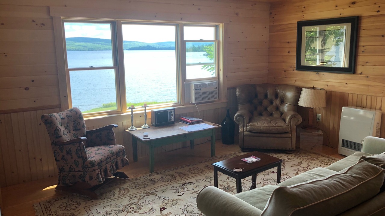 Photo of Livingroom in Rangeley