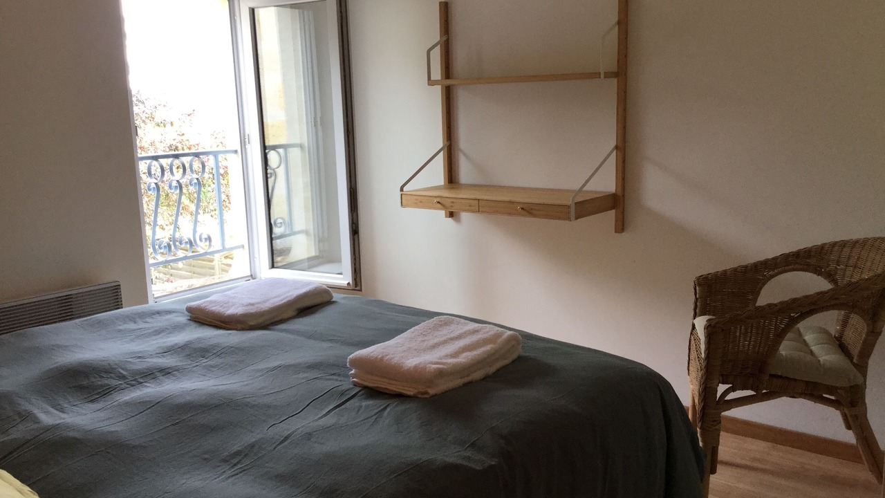 Photo of Bedroom in Saint-Pey-d'Armens
