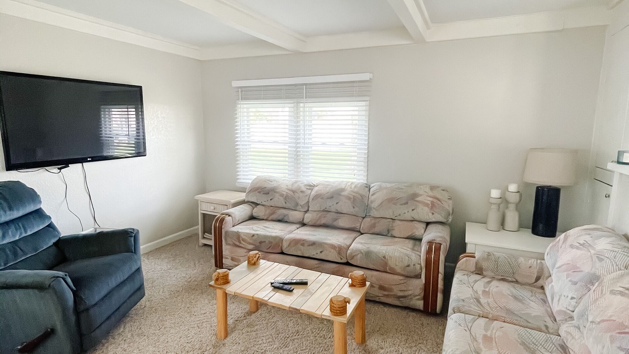Photo of Livingroom in Lonergan