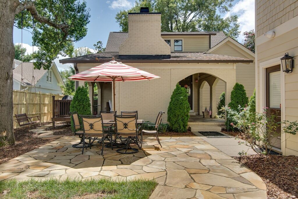 Photo of Outdoor in Historic Waverly