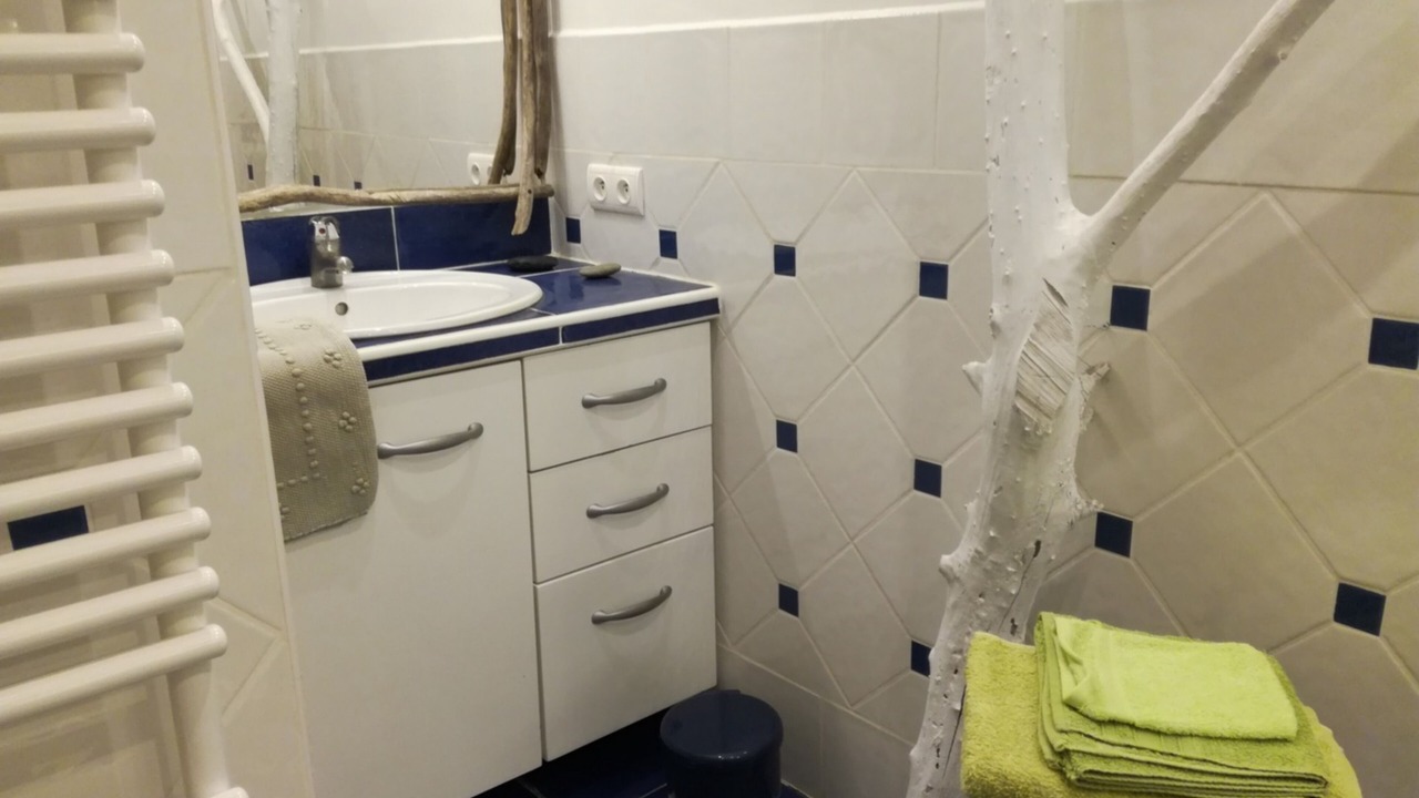 Photo of Bathroom in Vinsobres