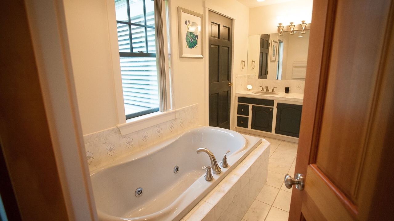 Photo of Bathroom in Jefferson