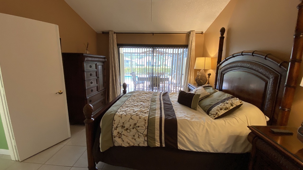 Photo of Bedroom in Deerfield Beach