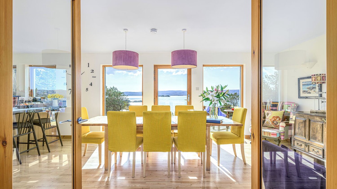 Photo of Bedroom in Mellon Charles