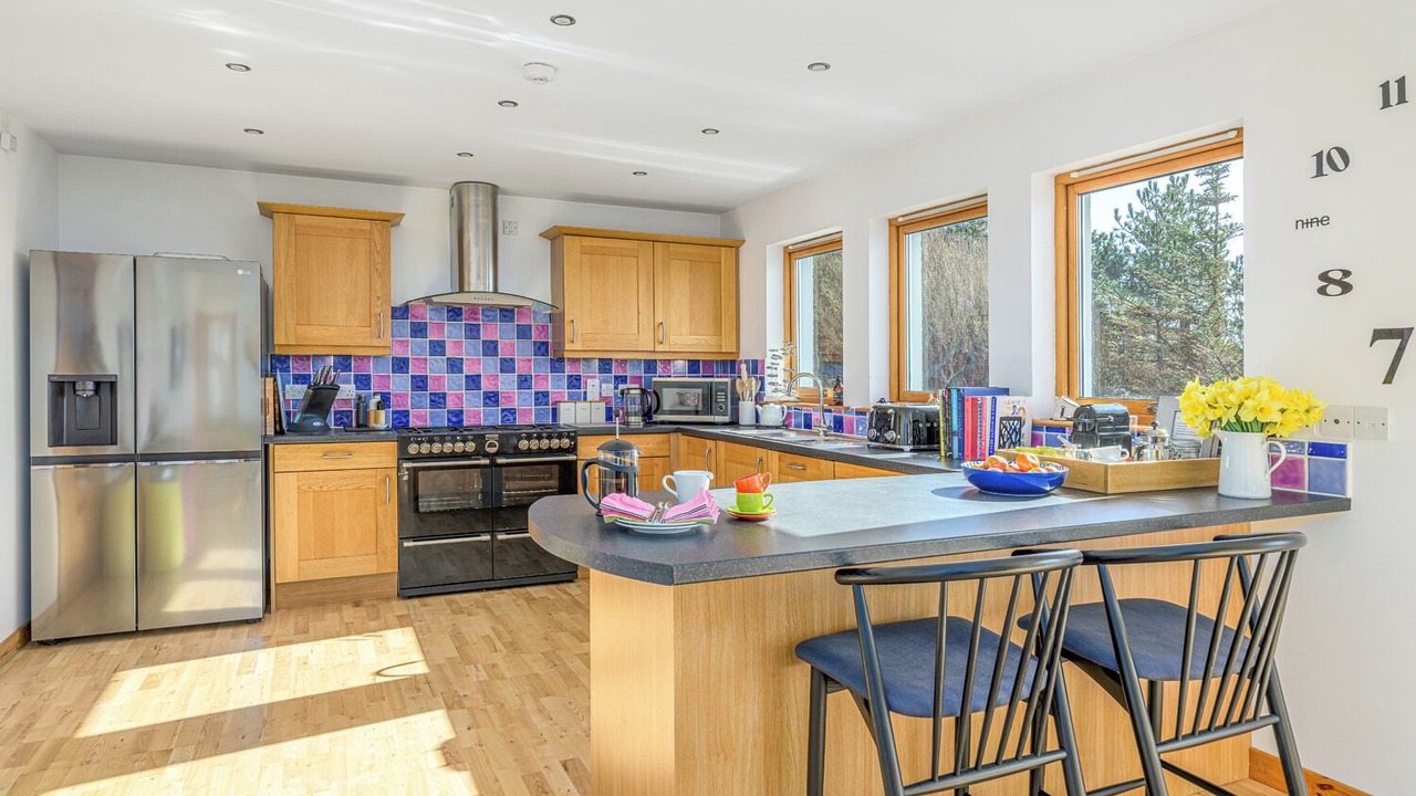 Photo of Bedroom in Mellon Charles