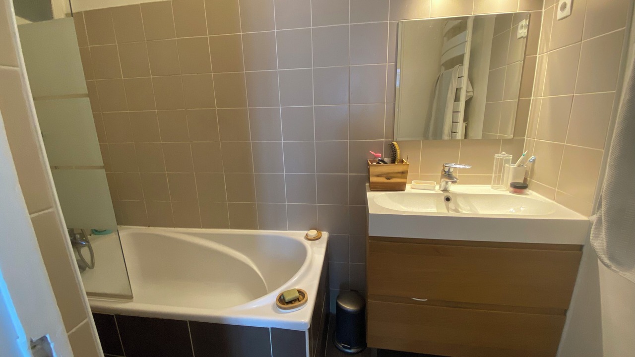 Photo of Bathroom in 14th Arrondissement