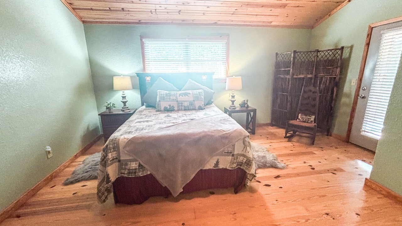 Photo of Bedroom in Bonnerdale