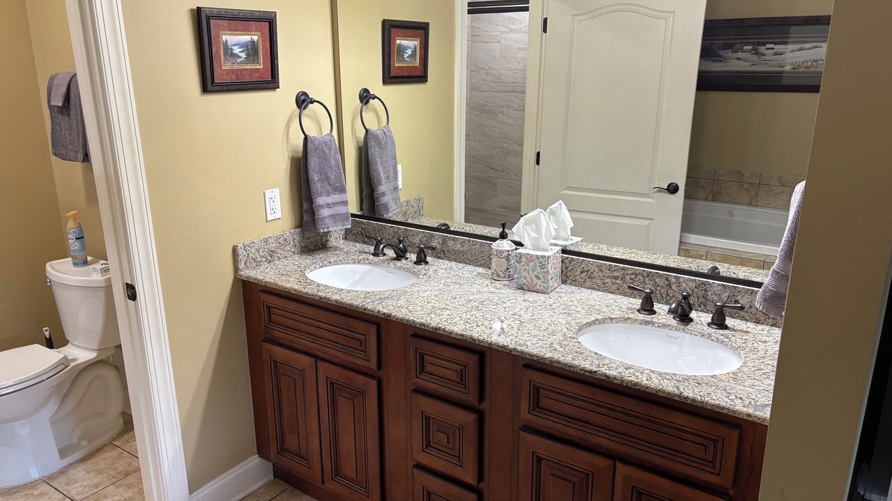 Photo of Bathroom in Gatlinburg