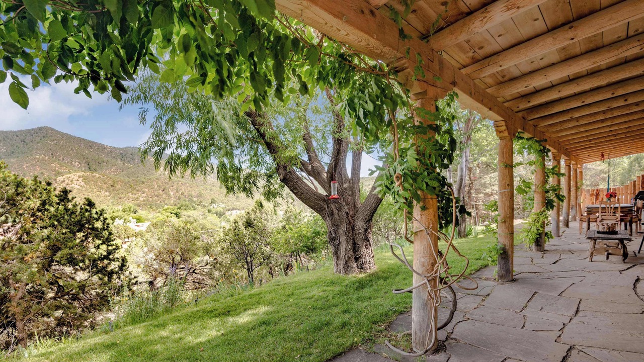 Photo of Outdoor in Historic Eastside