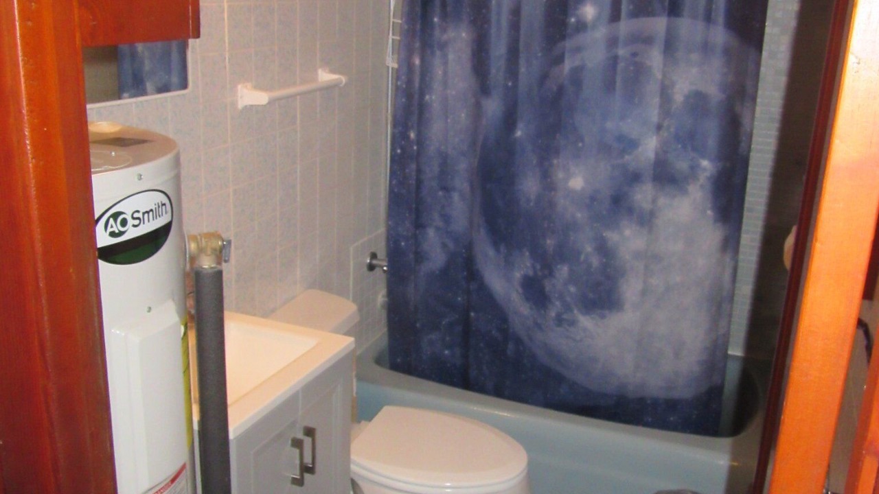 Photo of Bathroom in Sturgeon Bay
