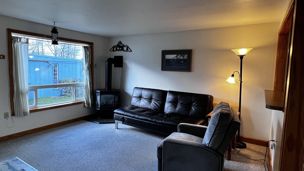 Photo of Livingroom in Seward