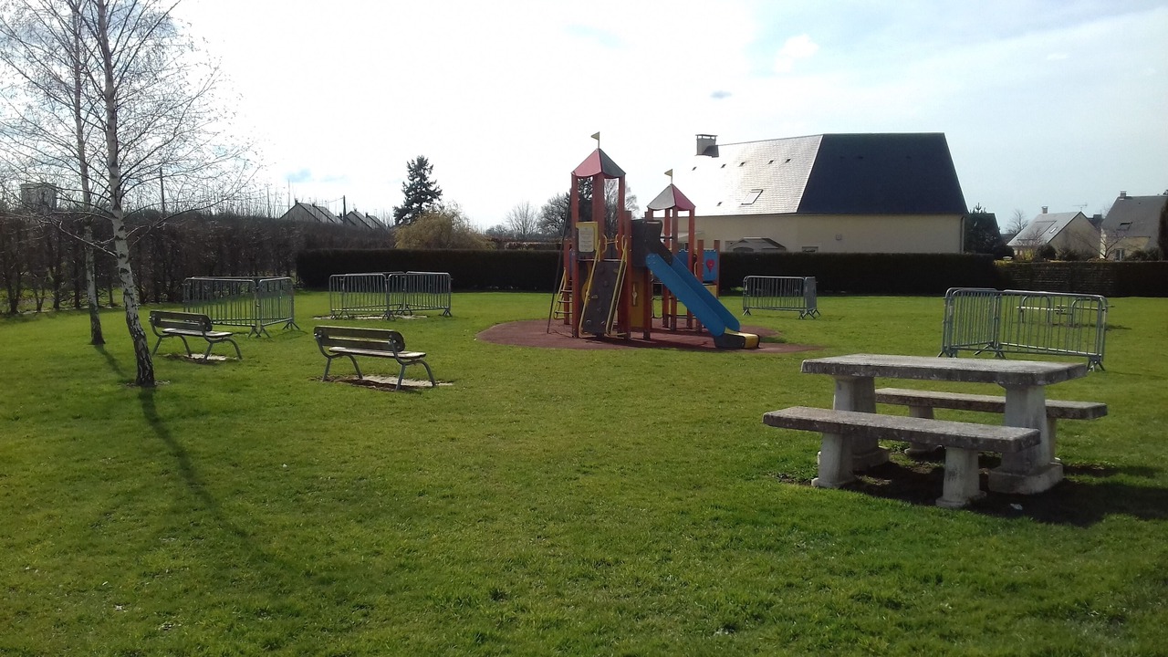 Photo of Others in Balleroy