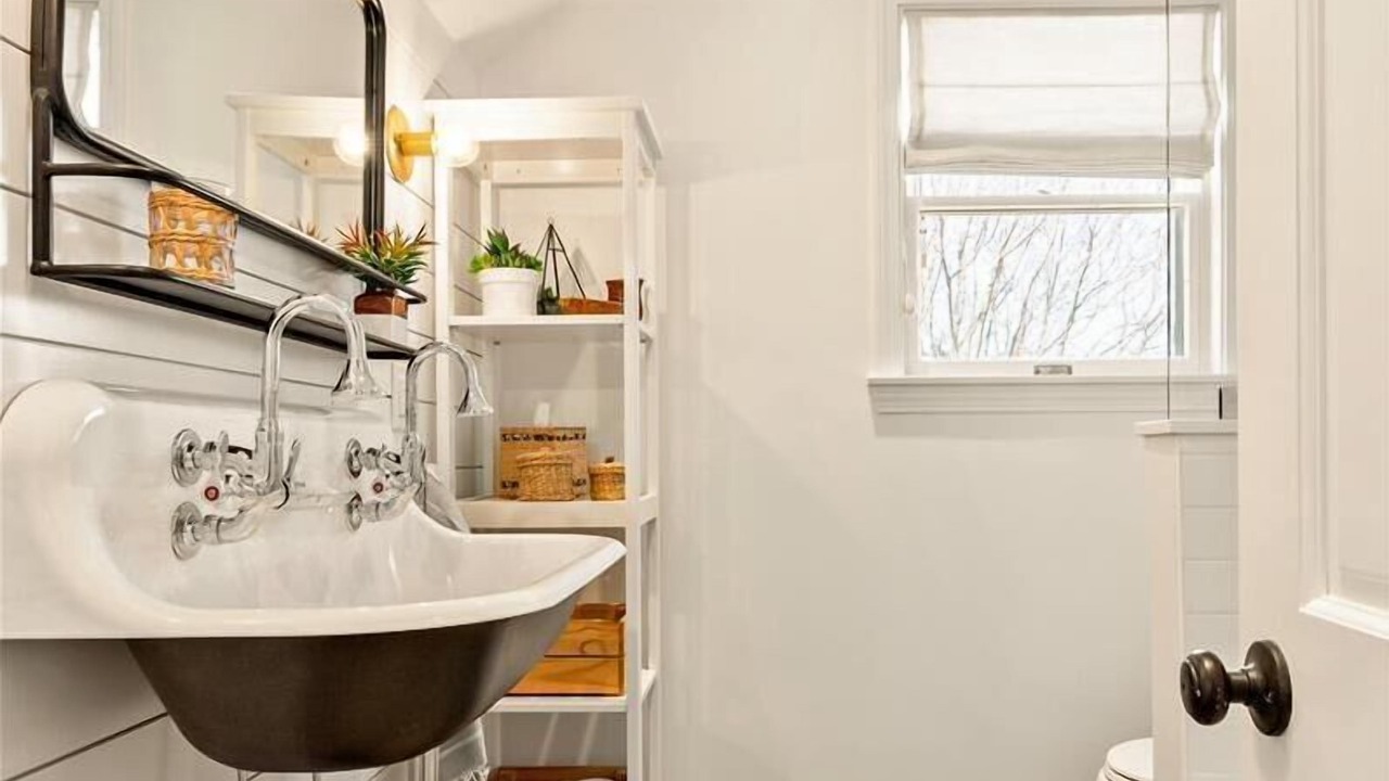 Photo of Bathroom in Edgartown