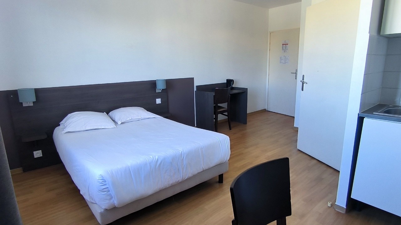 Photo of Bedroom in Saint-Jean-du-Desert