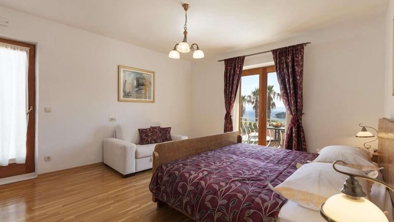 Photo of Bedroom in Sumartin