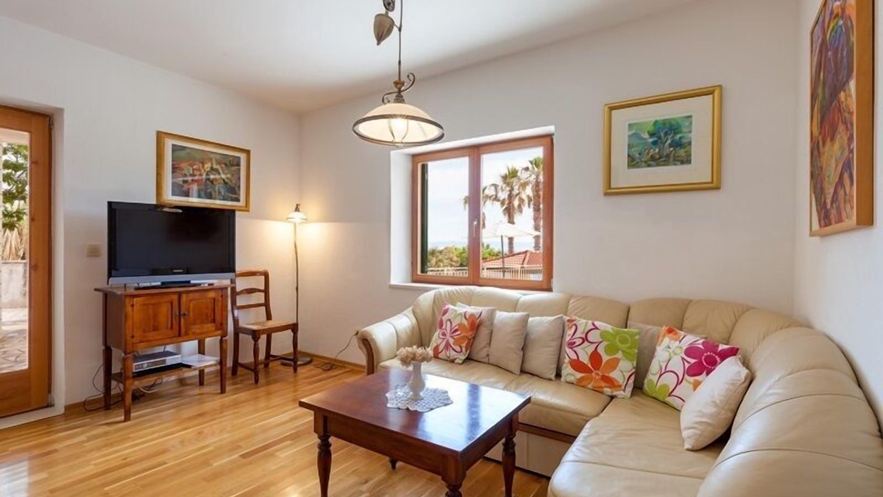 Photo of Livingroom in Sumartin