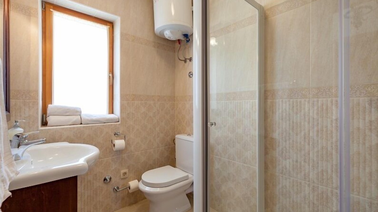 Photo of Bathroom in Sumartin