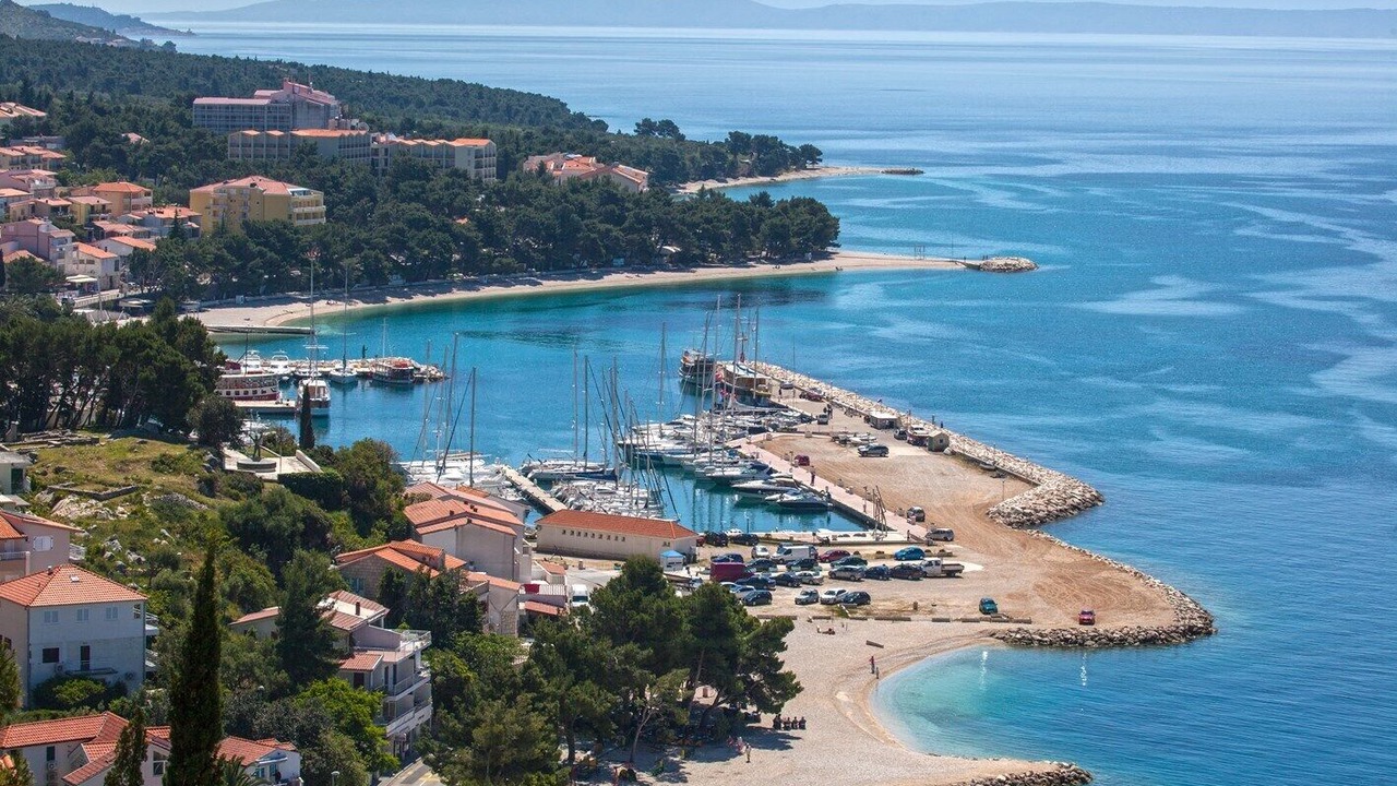 Photo of Others in Baska Voda