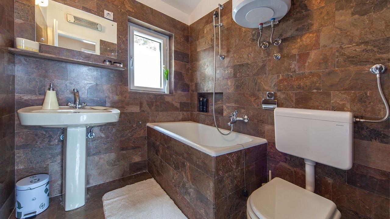 Photo of Bathroom in Baska Voda