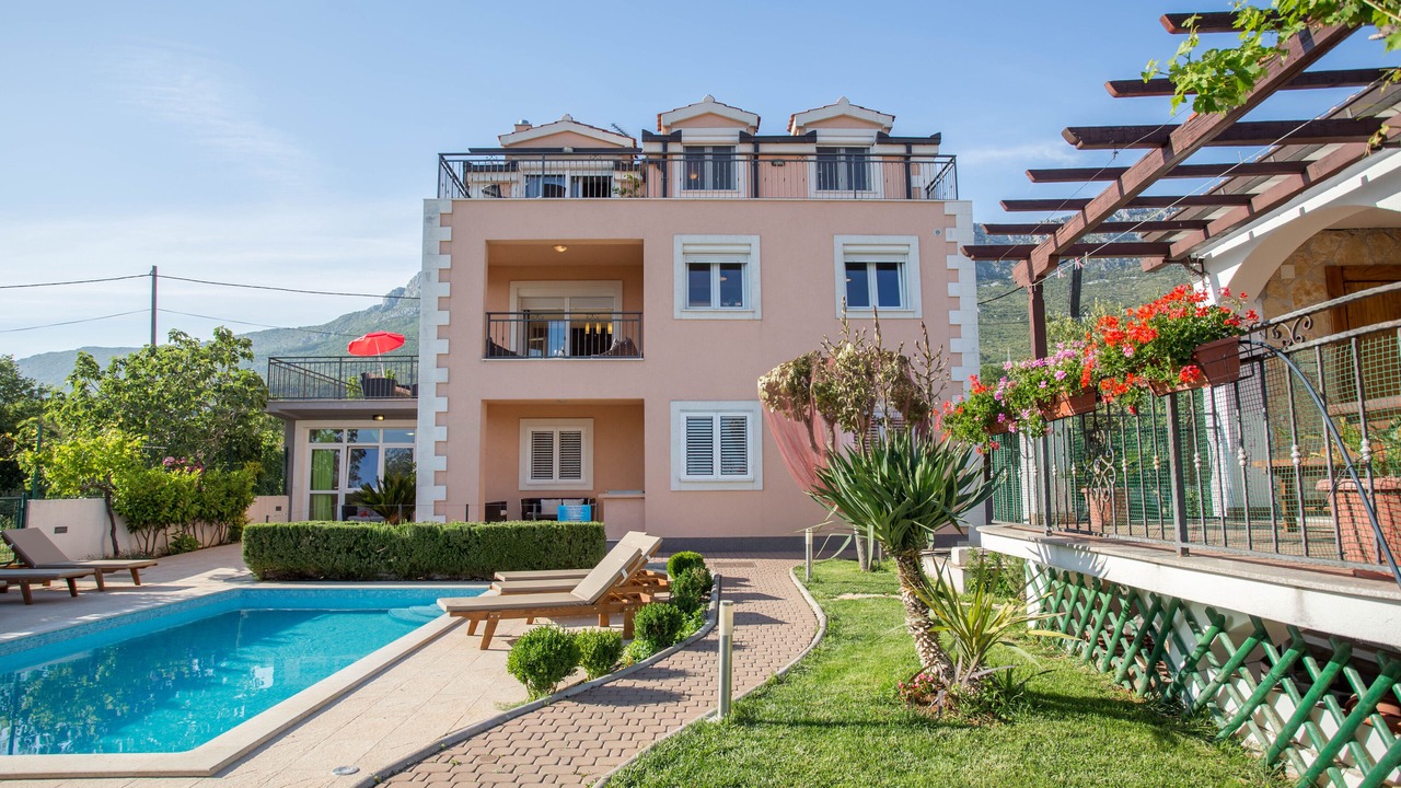 Photo of Outdoor in Kastel Sucurac