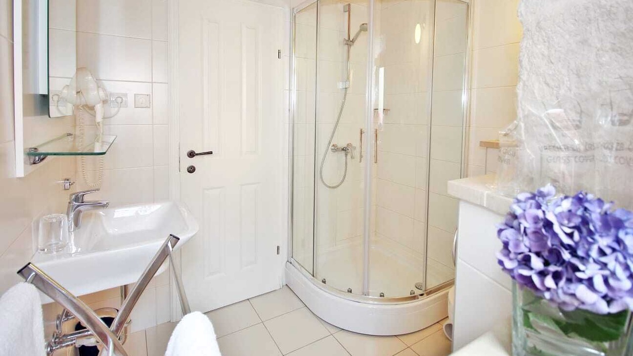 Photo of Bathroom in Cavtat Old Town