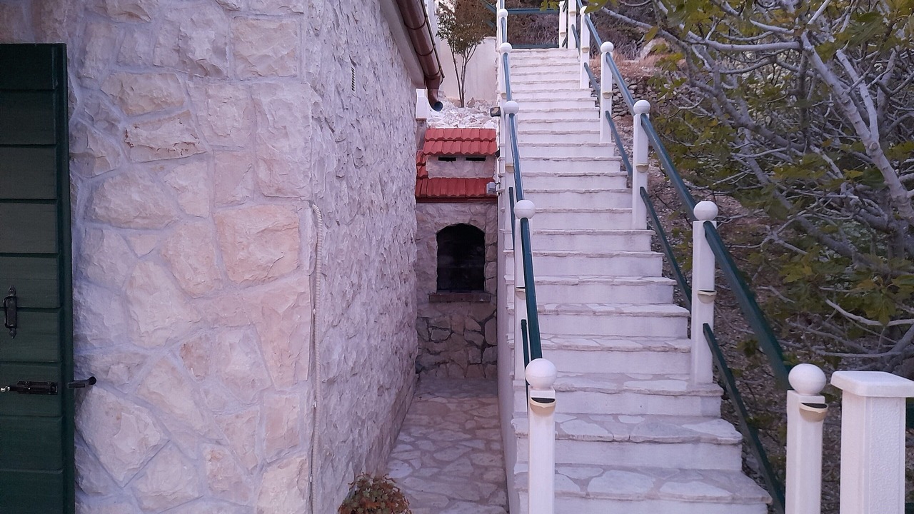 Photo of Outdoor in Mimice