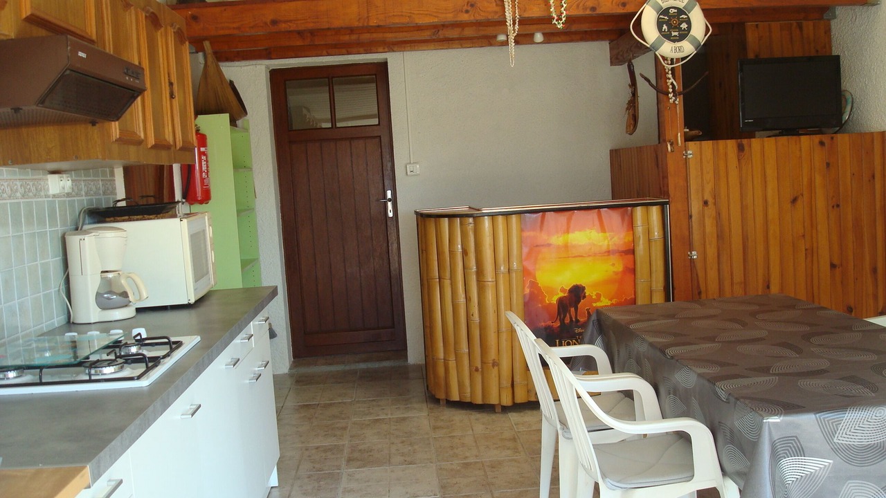 Photo of Kitchen in Cuxac-dʼAude