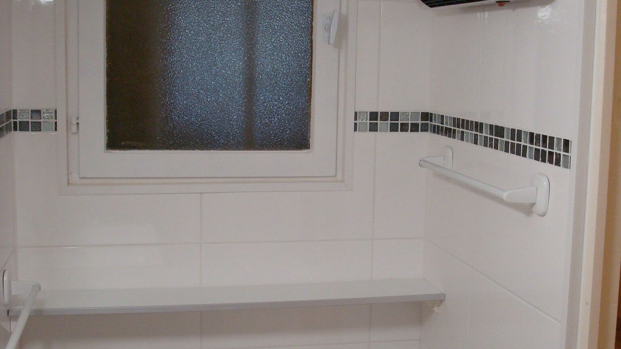 Photo of Bathroom in Cuxac-dʼAude