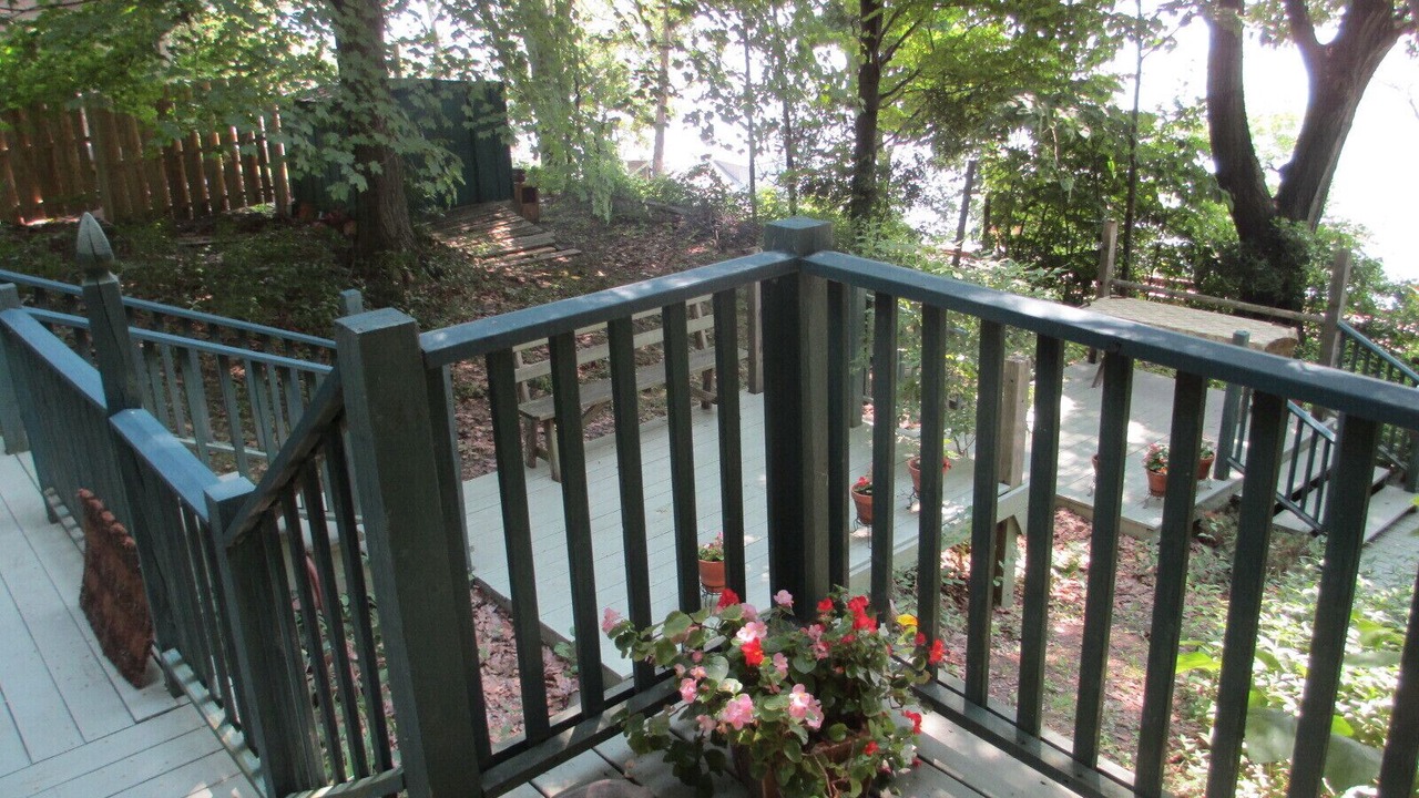 Photo of Patio Balcony in Lansing