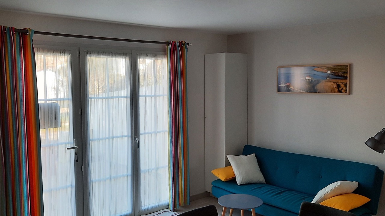 Photo of Livingroom in Saint-Michel-Chef-Chef
