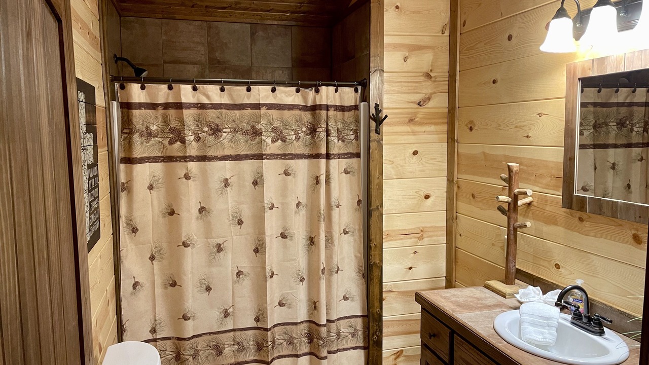 Photo of Bathroom in Smithville