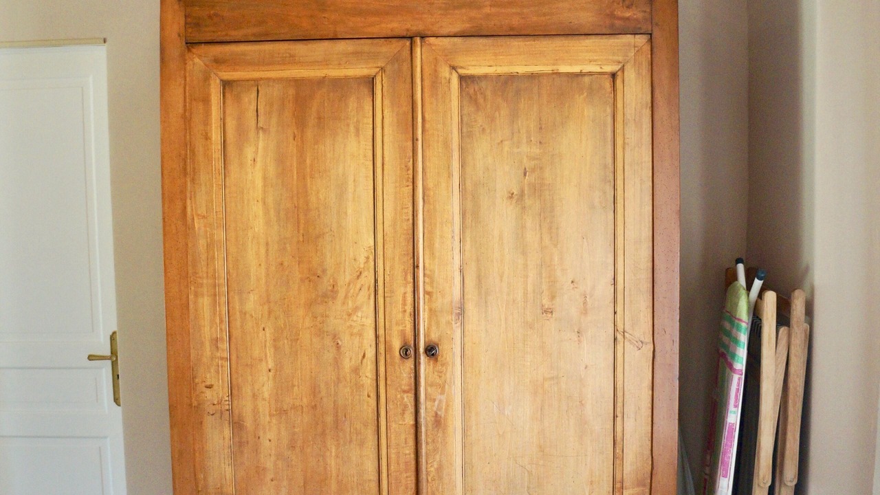 Photo of Others in Genille