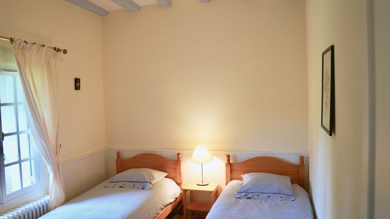 Photo of Bedroom in Genille