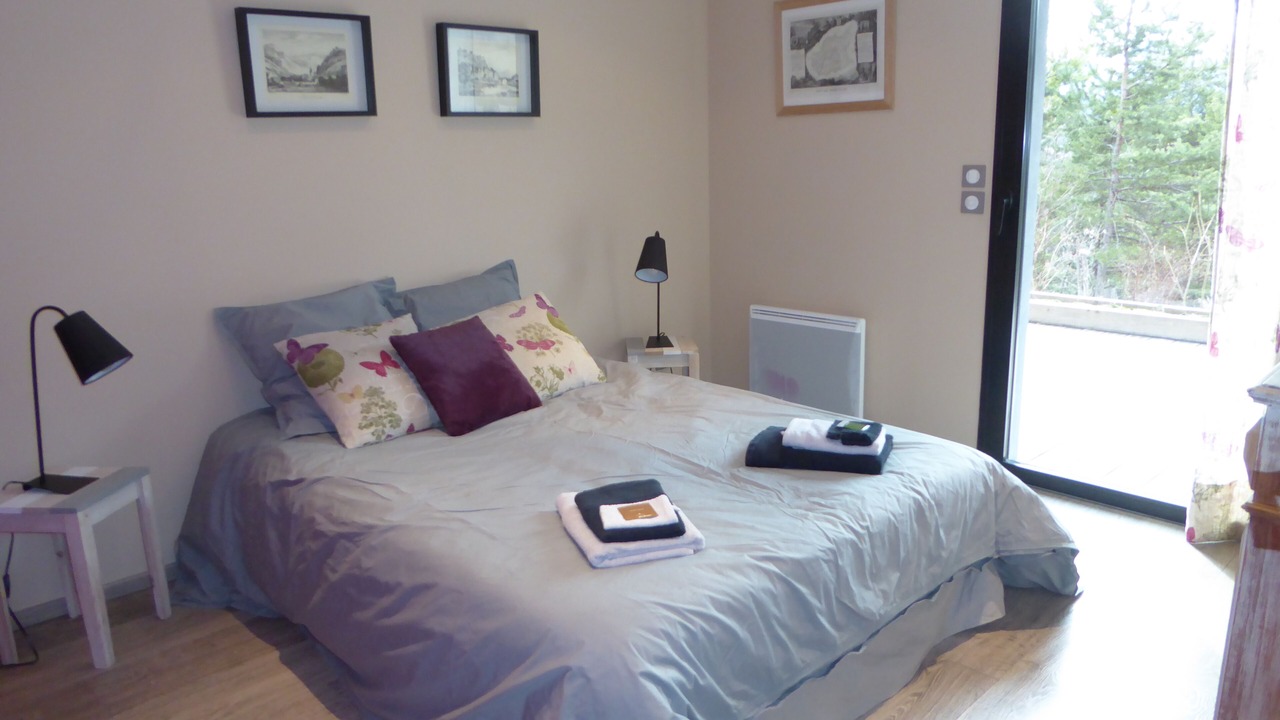 Photo of Bedroom in Meolans-Revel