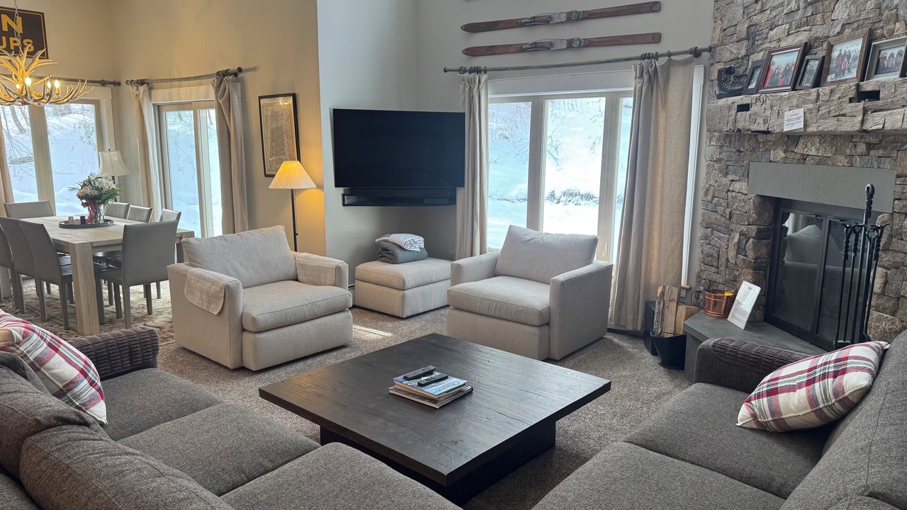 Photo of Livingroom in Ludlow
