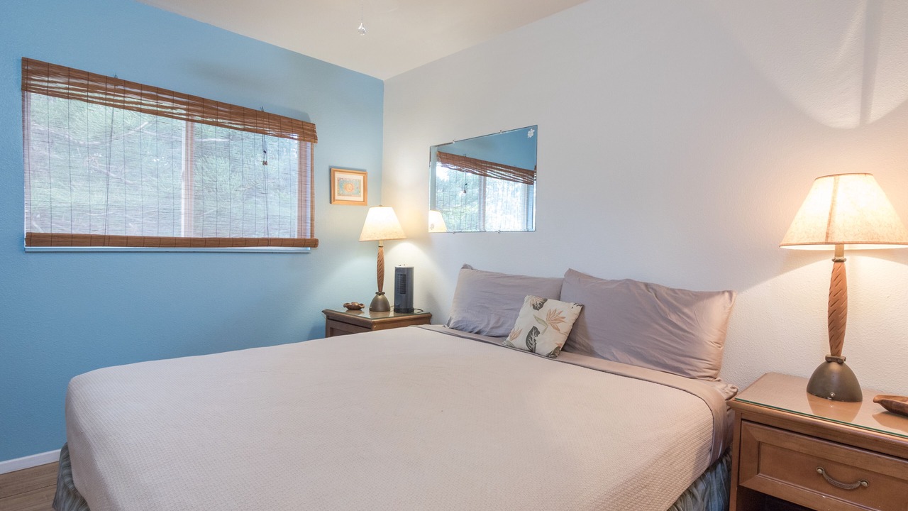 Photo of Others in Makaha