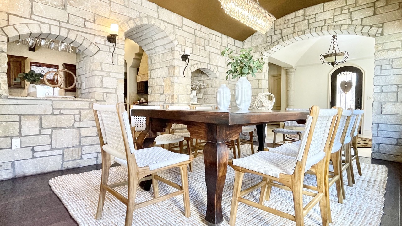 Photo of Livingroom in Lower Basin Lake Travis