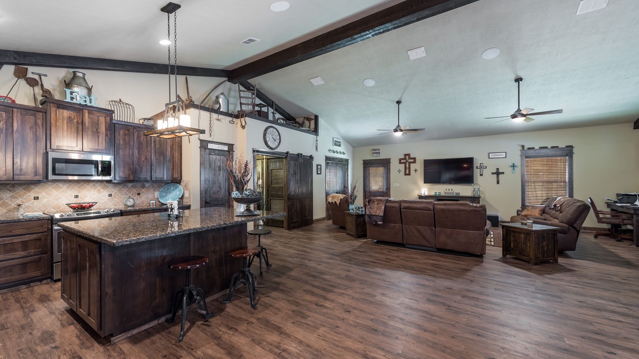 Photo of Livingroom in Caldwell