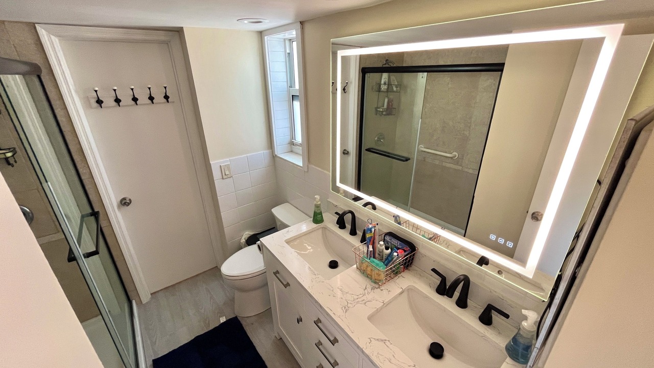 Photo of Bathroom in Central Beach