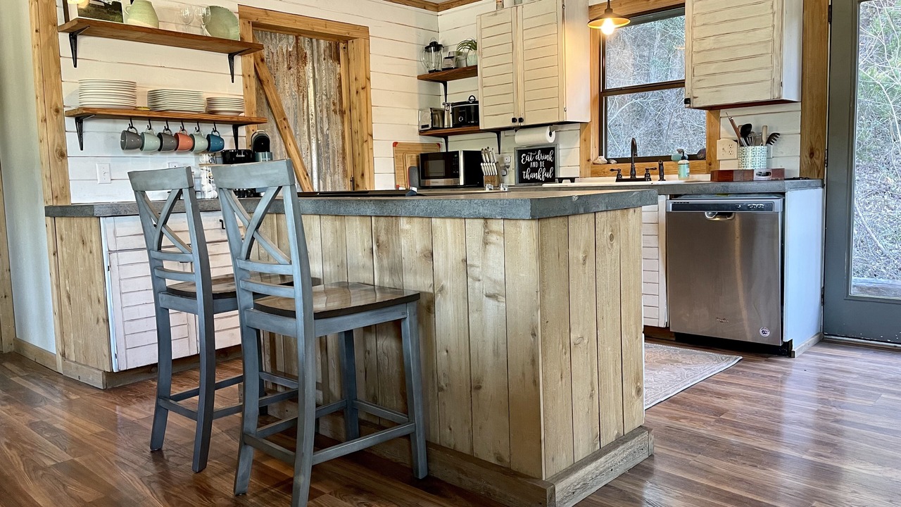 Photo of Kitchen in Leakey