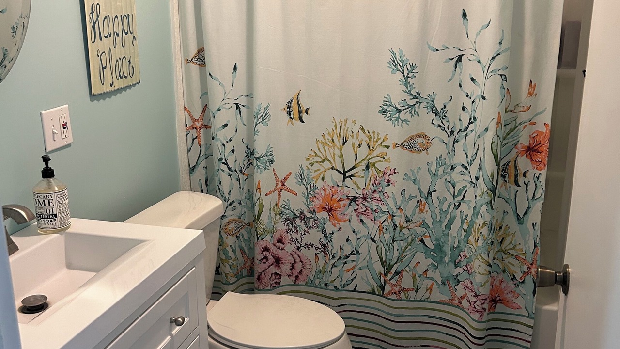 Photo of Bathroom in Port Lavaca