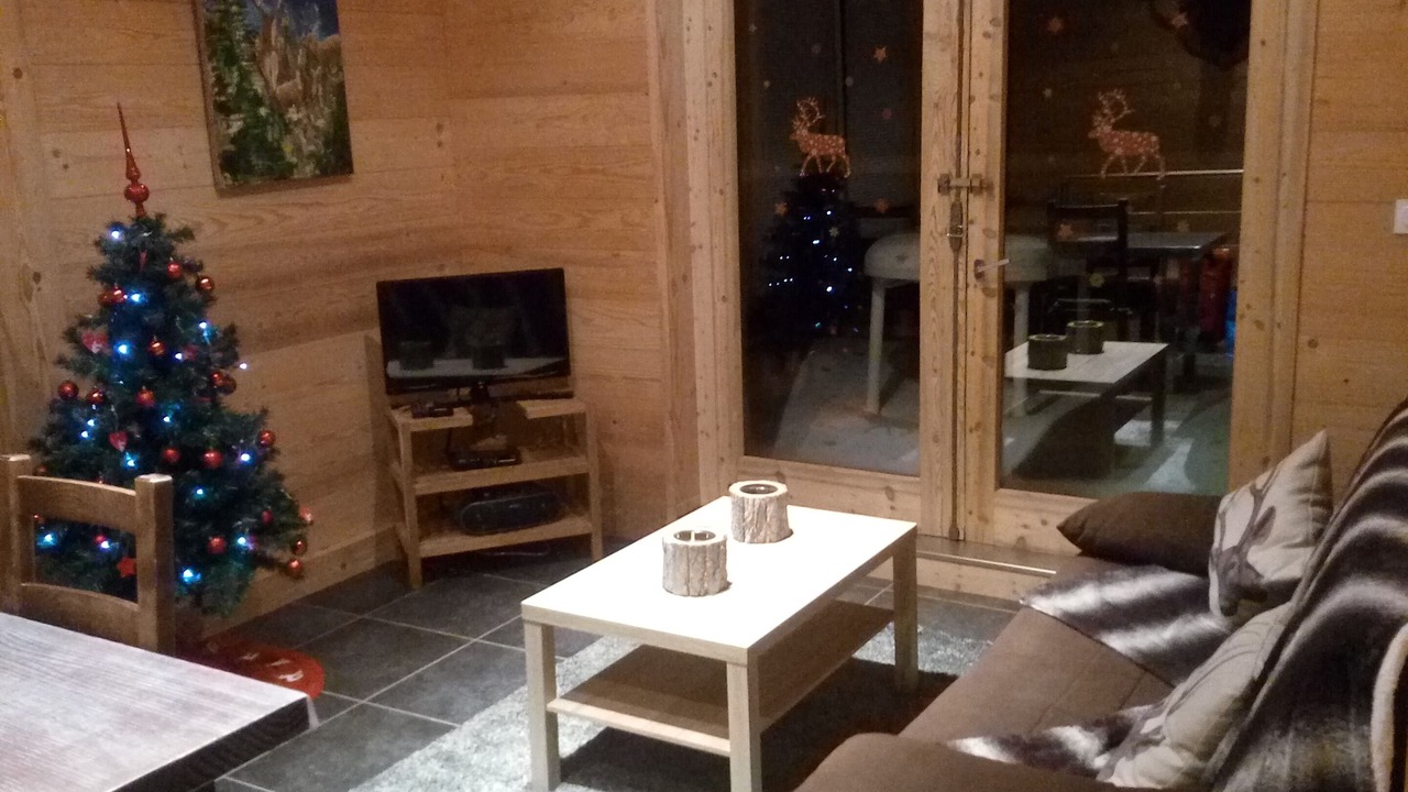 Photo of Livingroom in Montmin