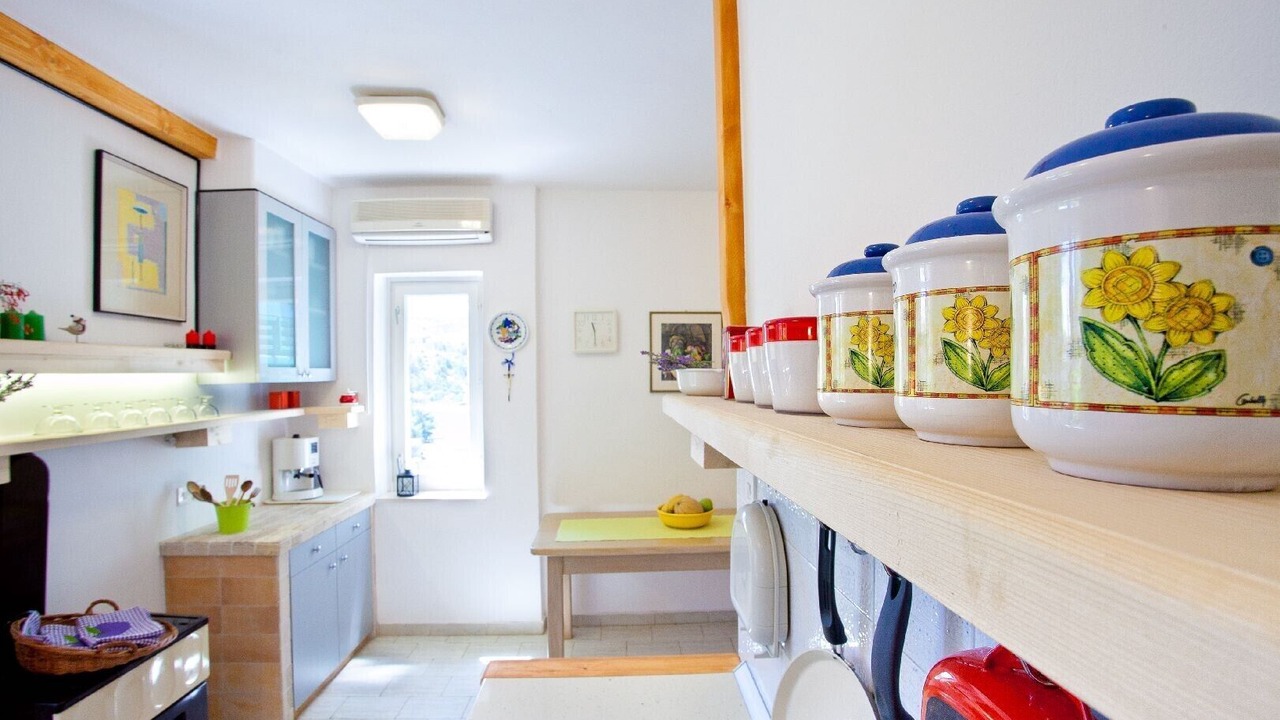 Photo of Kitchen in Sutivan