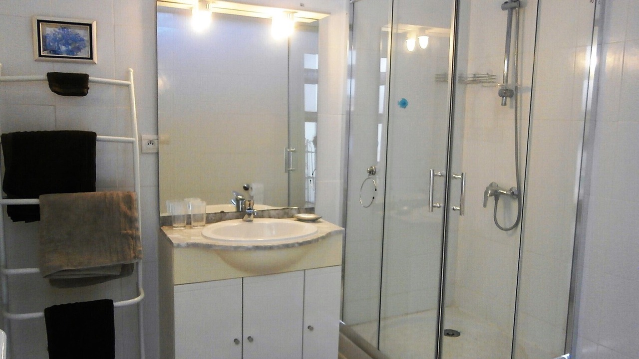 Photo of Bathroom in Saint-Chinian